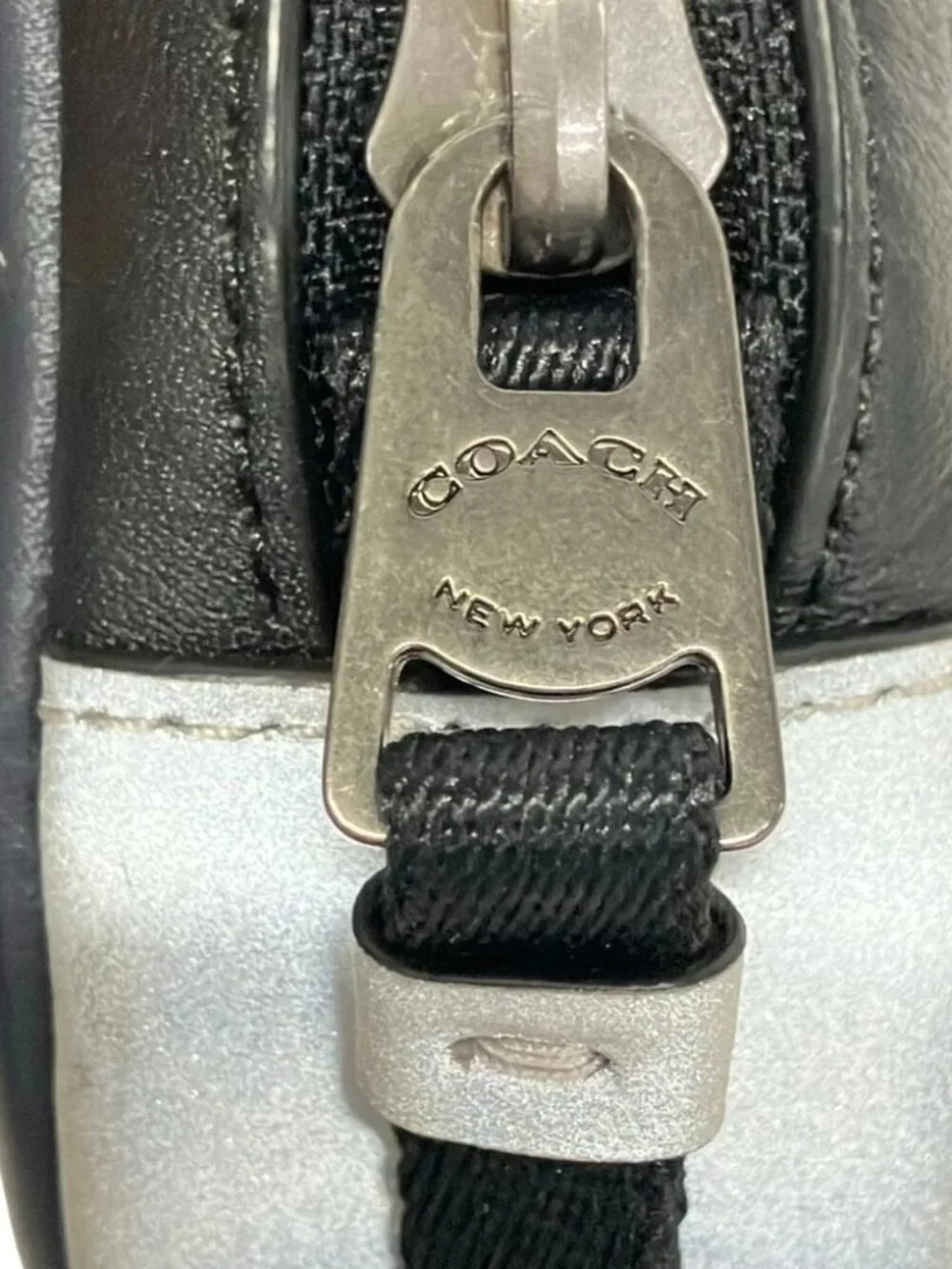 COACH 91252 Black Leather Pouch